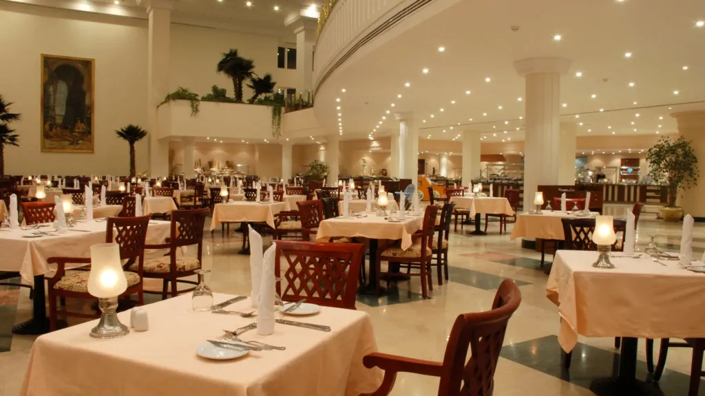 Hotel Pyramisa Beach Resort - Sahl Hashish